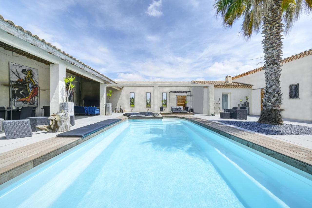 Mas Sainte Marie ,Piscine Chauffee Hotel Aigues-Mortes Ngoại thất bức ảnh