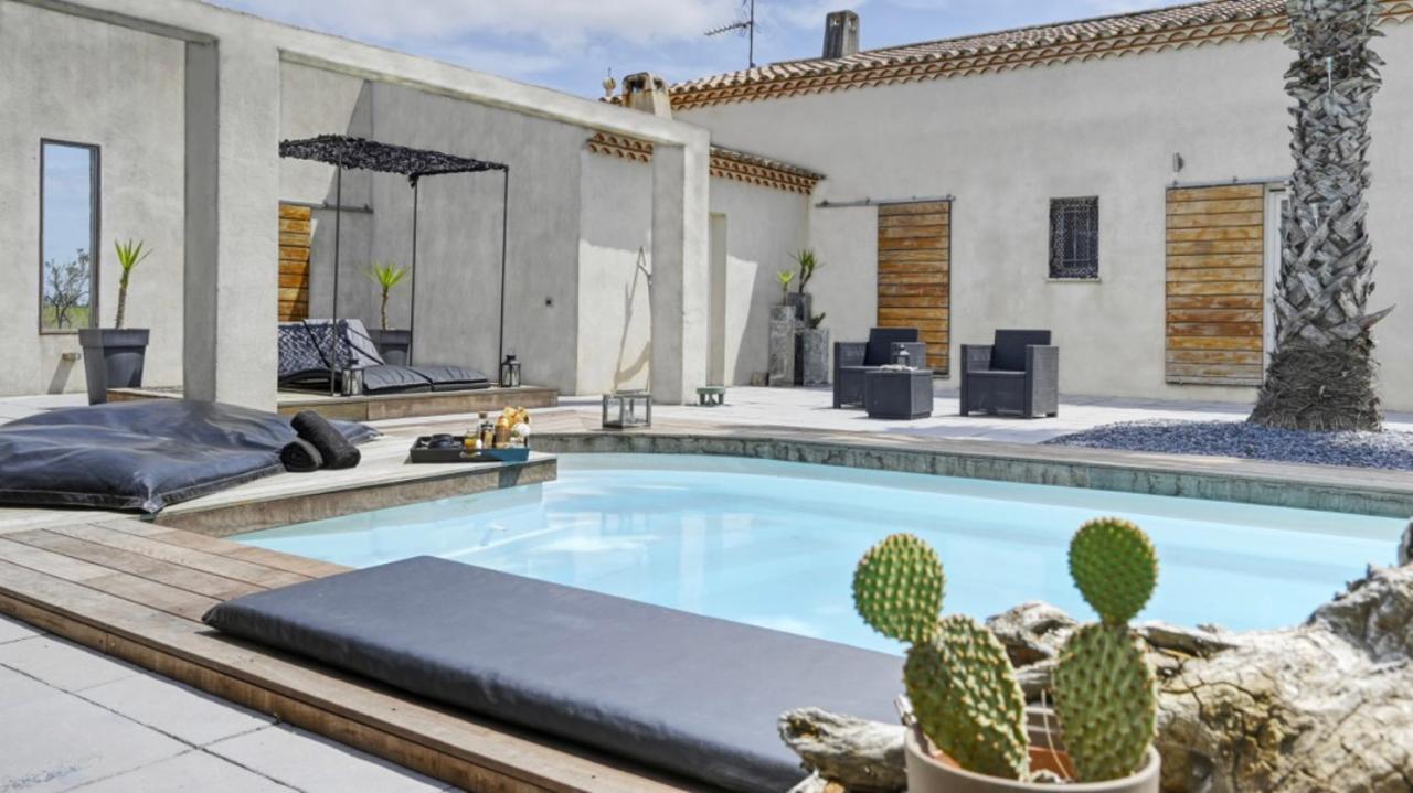 Mas Sainte Marie ,Piscine Chauffee Hotel Aigues-Mortes Ngoại thất bức ảnh